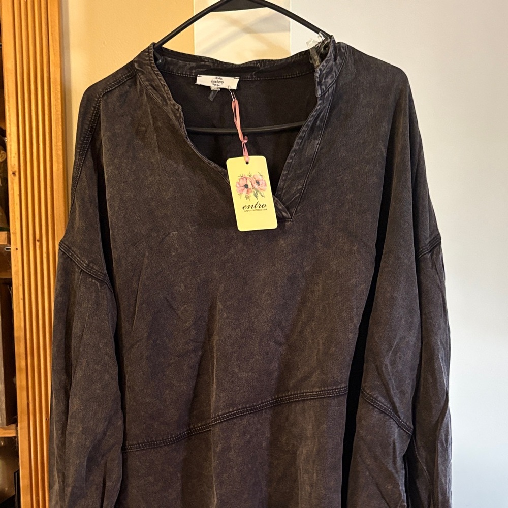 entro Washed Black Pullover Tunic